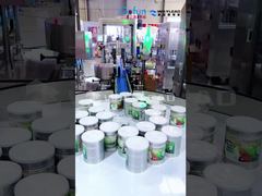 Automatische tomatensaus vulmachine