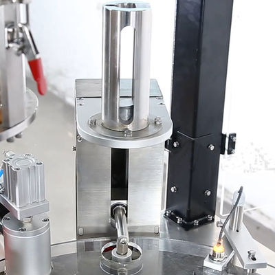 Roterende koffiecapsuleverpakkingsmachine met luchtdruk 0,6Mpa 700kg